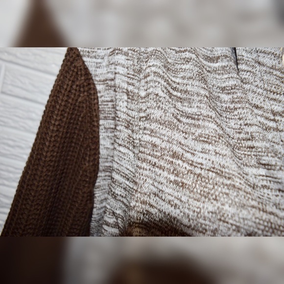 Lisa Rinna | Asymmetrical Zip Up Cardigan - Picture 4 of 8